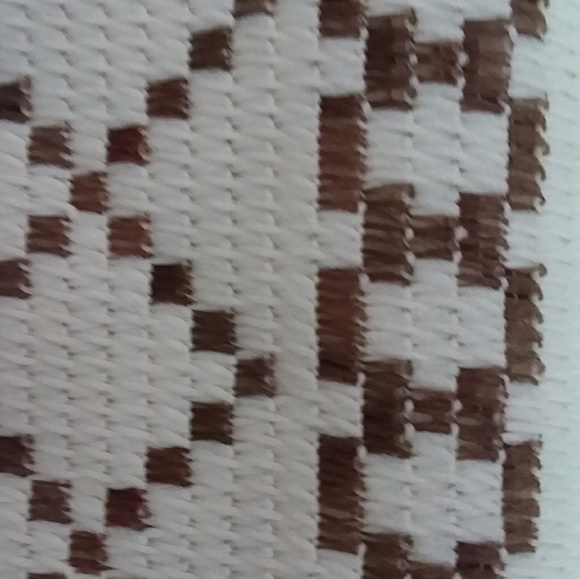 Table Cover 10'Lx4'W - Picture 3 of 3